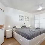 Apartment Geranios 404