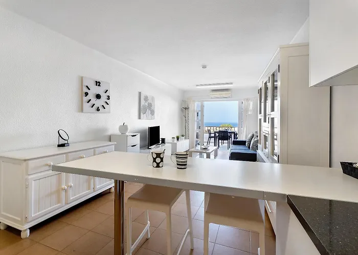 Geranios 404 * 아데제